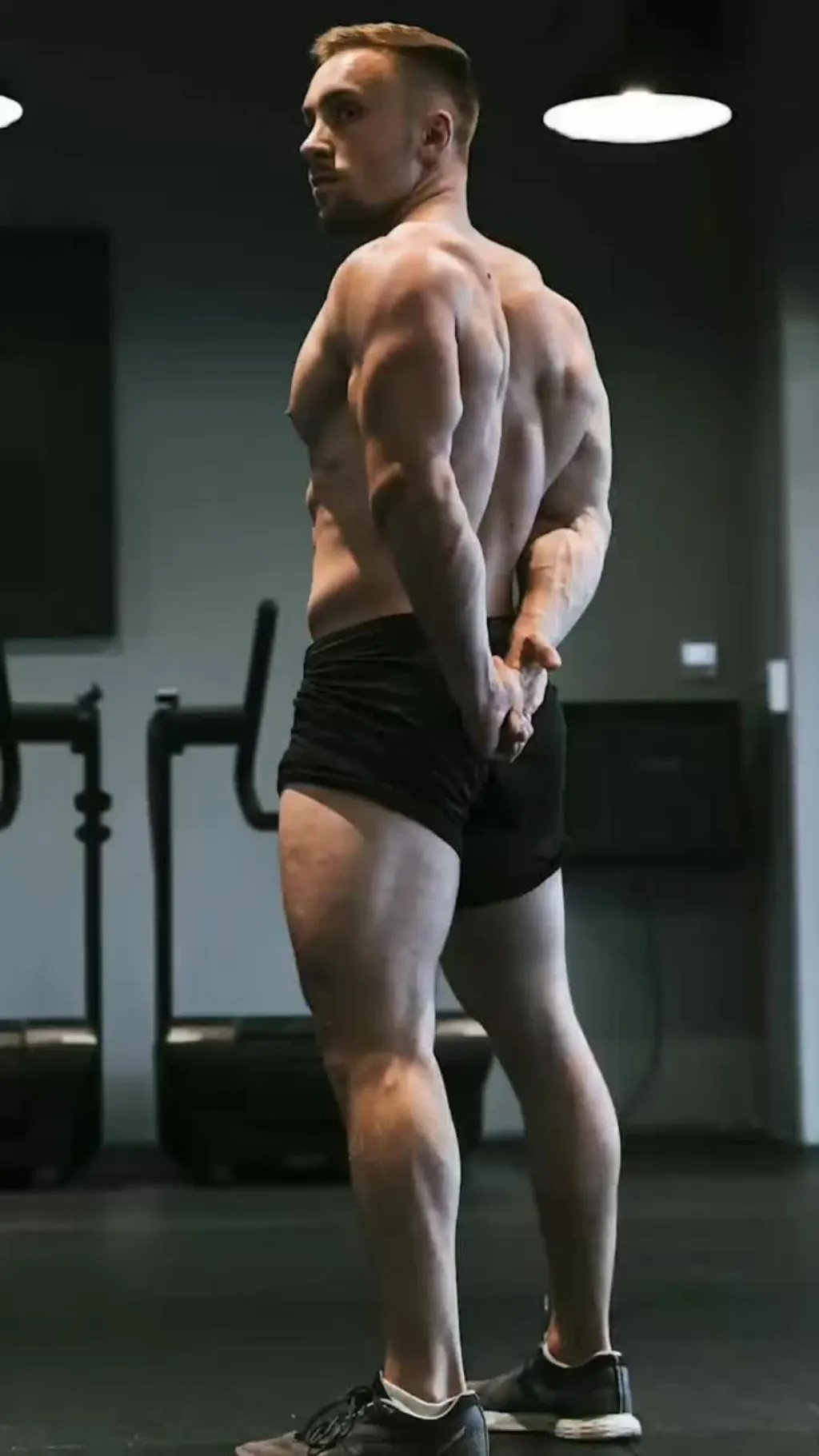 @topvassyone Ta nouvelle séance triceps si tu veux des gros bras