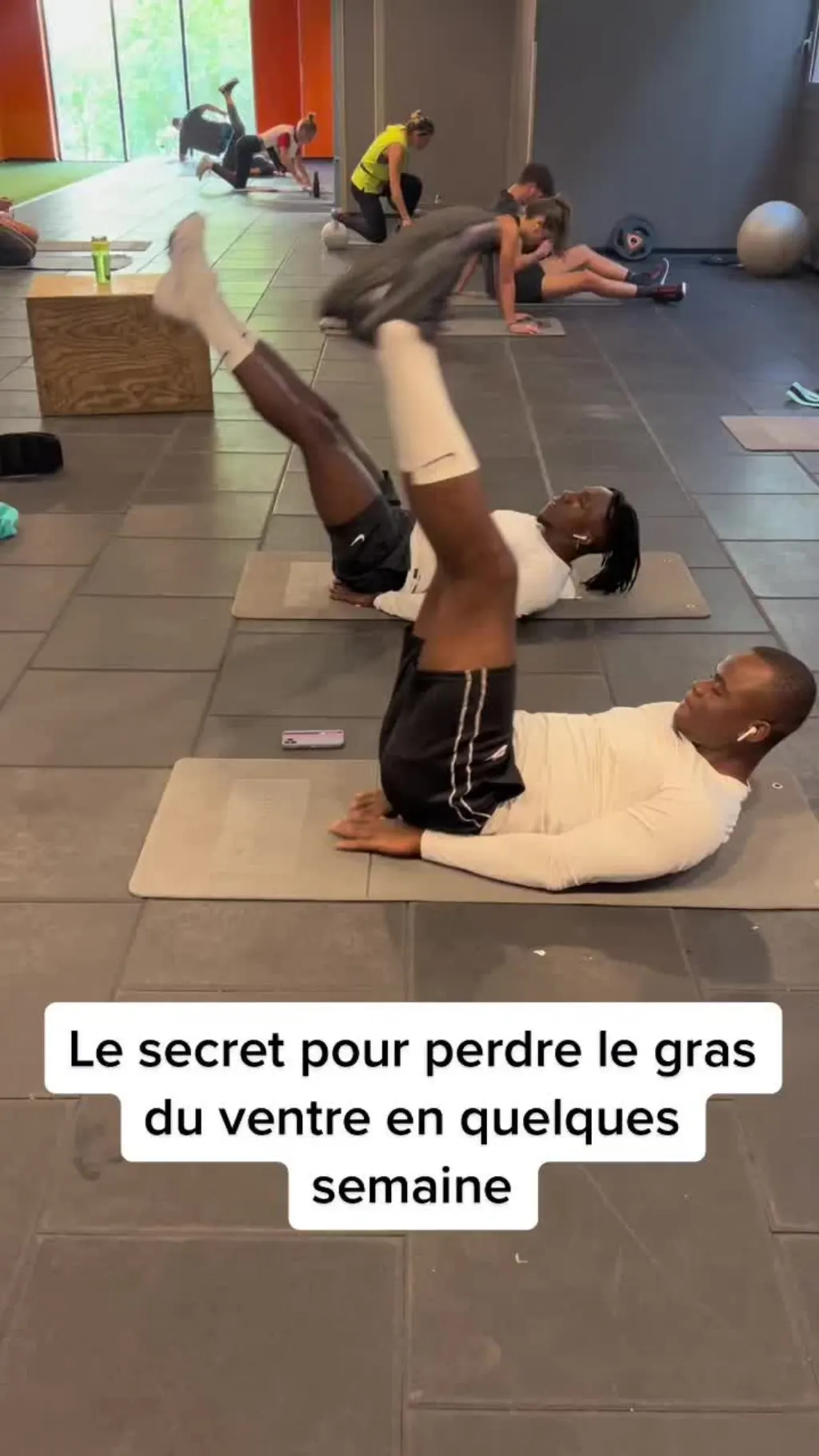 @yanikfitness_120 #guineenne224 #fouryou #fly #fouryoupage #tiktok