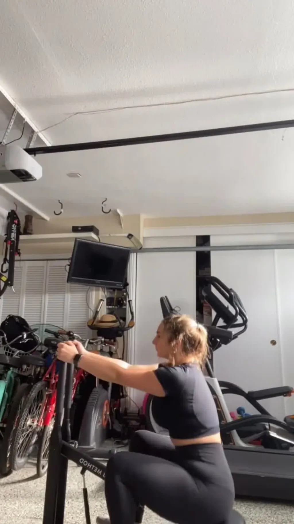 @bellalosinghella this is only the beginning #greenscreen #weightloss