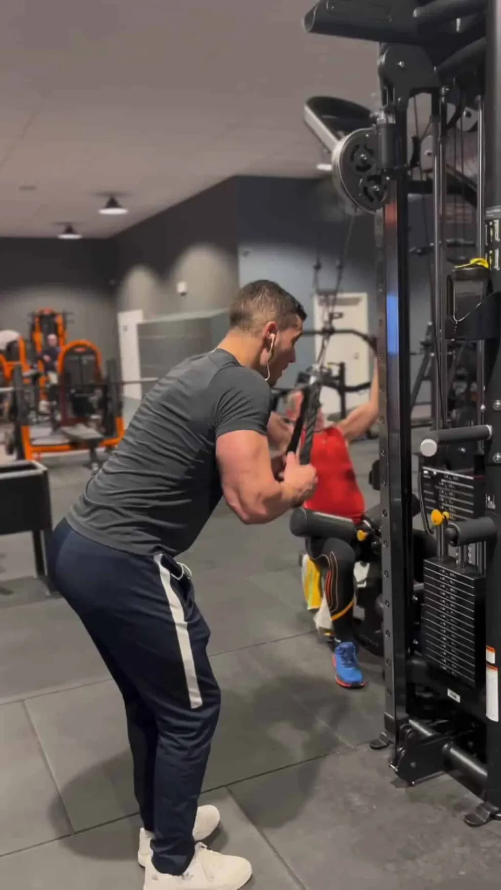 @theoo.lrt Exercice pour des triceps énorme #exercicetriceps